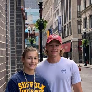 Meet your Posher, Michelle